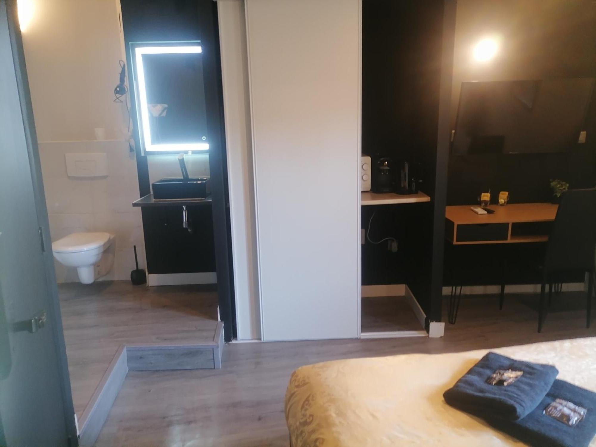 Studio Baignoire Centre Ville Narbonne Eksteriør bilde